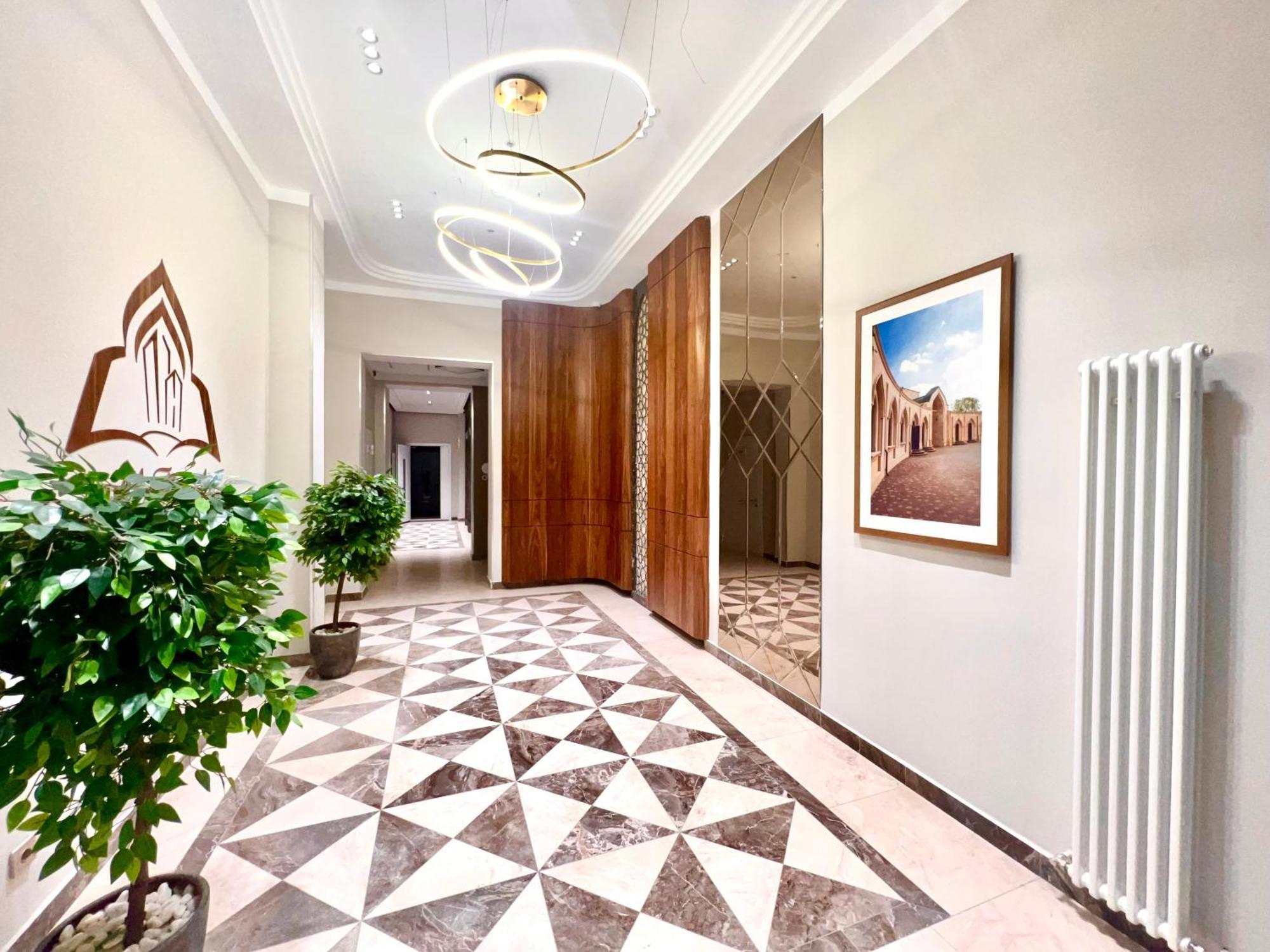элитная возле площади Apartment